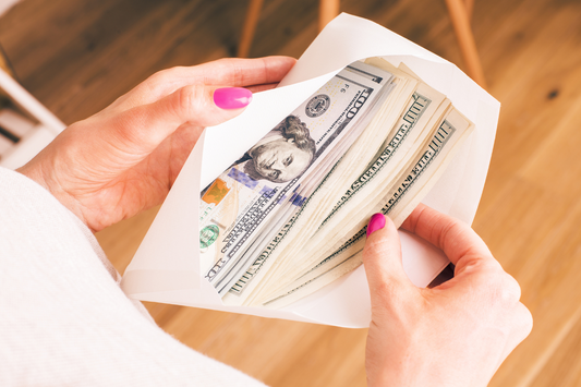 How To Use The Cash Envelope System To Master Your Budget
